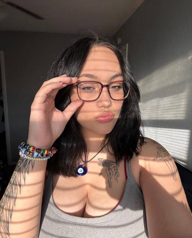 Are you tired of getting scammed? Come pay in person!!!! - Image 2